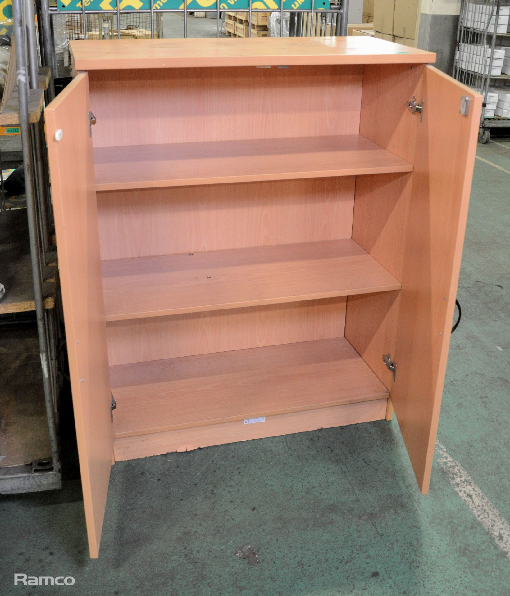 Wooden 3 tier 2 door cabinet - L85 x D45 x H120cm - Image 2 of 3