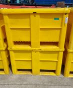 2x Dolav storage crates - 1000Ltr - L122 x W100 x H74 cm