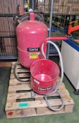 Clarke 63L Pressurised Sandblaster & Clarke Siphon Feed Sandblaster