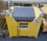 Fuel Proof Cube 250 fuel dispenser - 160 kg empty