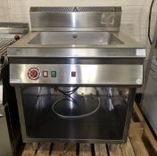 Offcar Stile 7BME80 electric bain marie on open-fronted unit