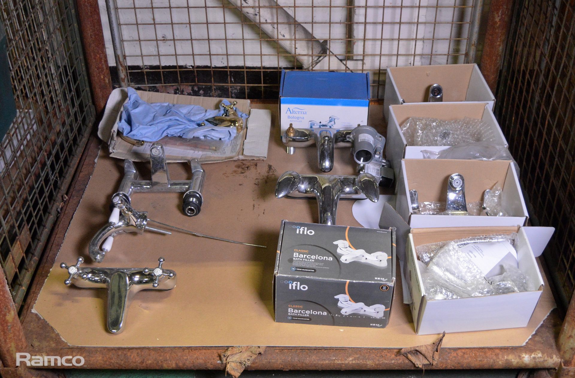 Various type bathroom / kitchen taps