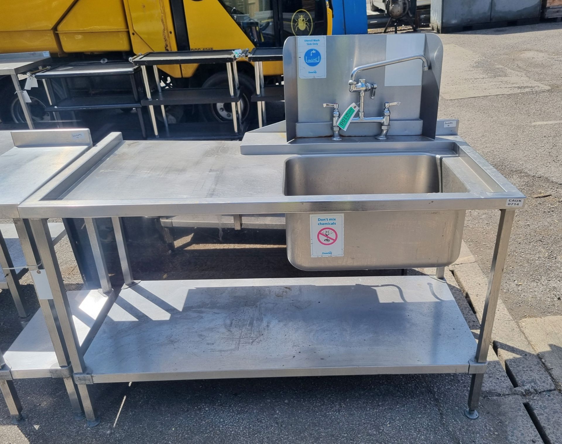 Stainless Steel Single sink unit - L150 x W80 x H128cm