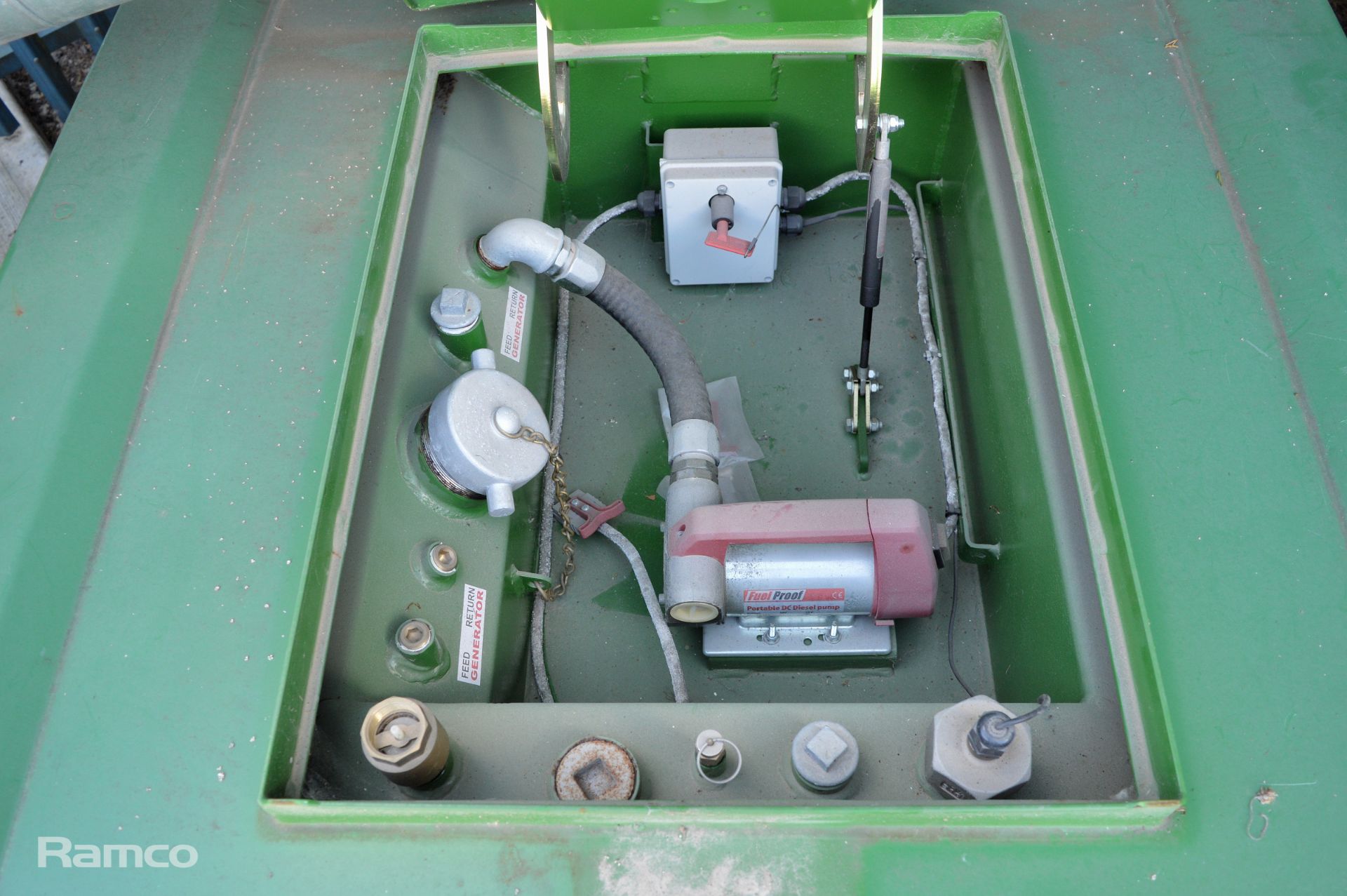 Fuel Proof GT 1000 generator supply tank - 1400 x 1400 footprint - Image 3 of 6