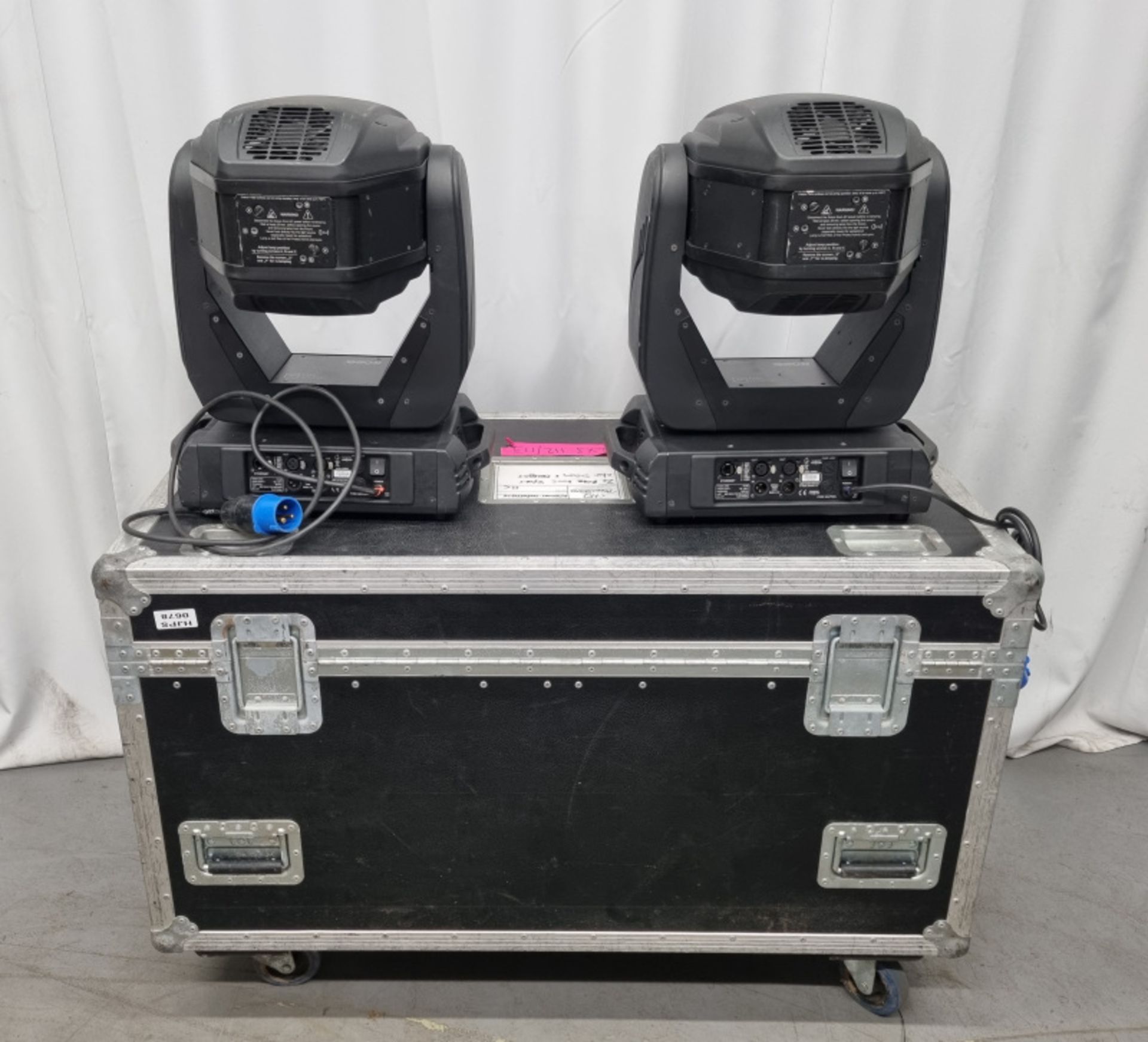 2 x Robe Robin 600E Spot with flight case