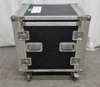 Empty Wheeled Flight case with internal rack - Dimensions L51.5 x W59 x H78 (including wheels)
