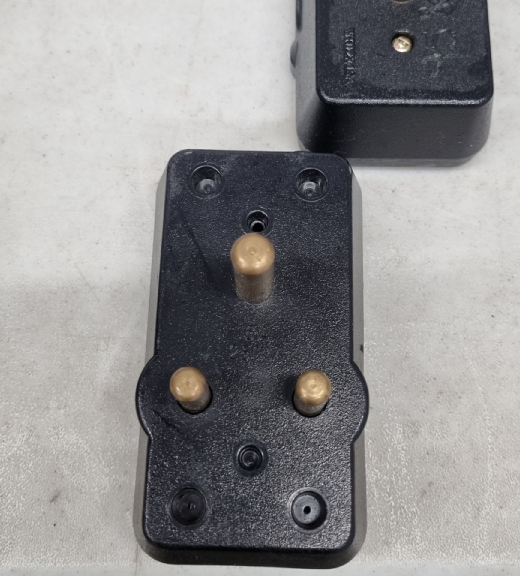 Various 15amp Plugs/sockets - Image 8 of 14