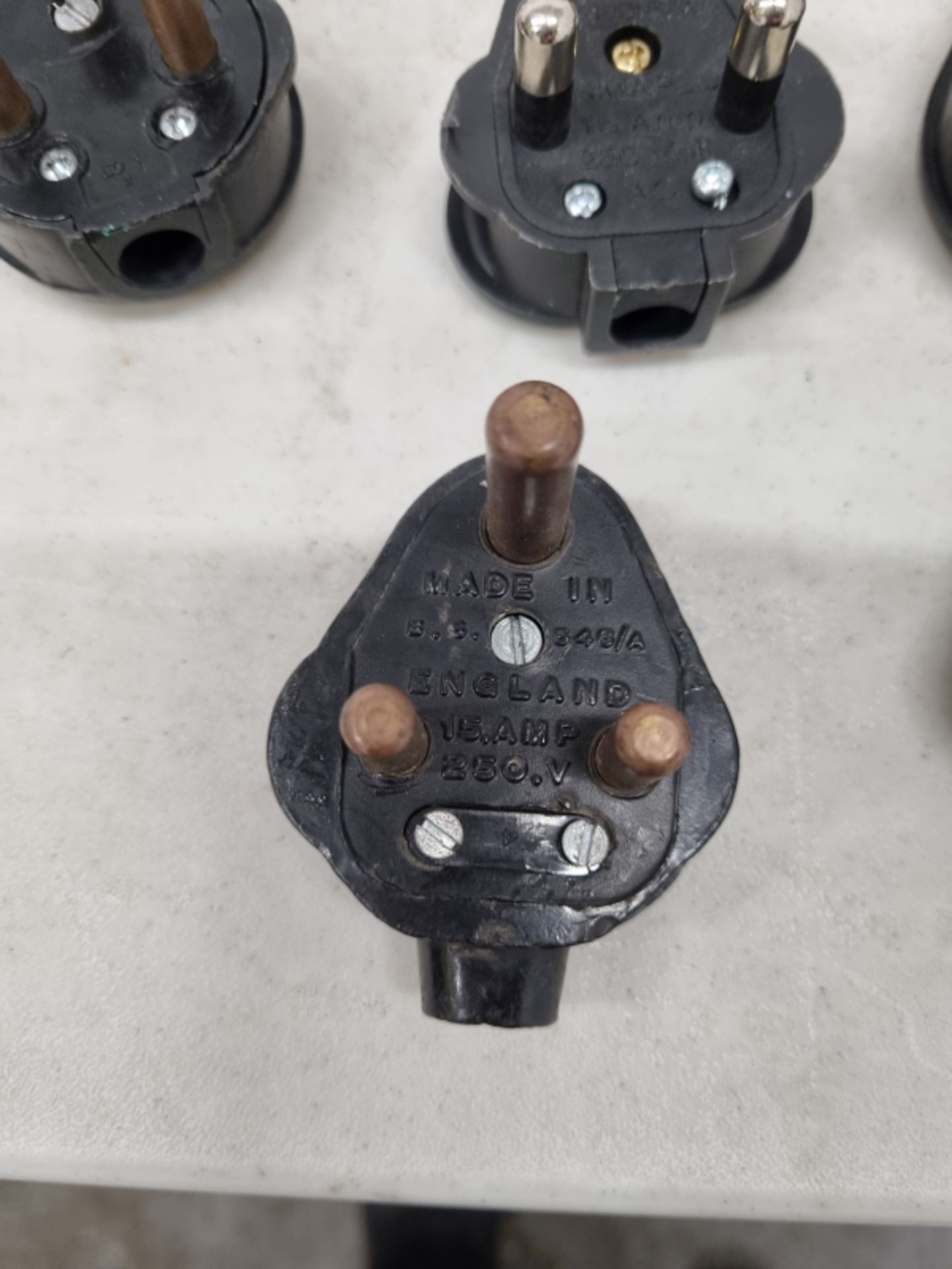 Various 15amp Plugs/sockets - Image 11 of 14