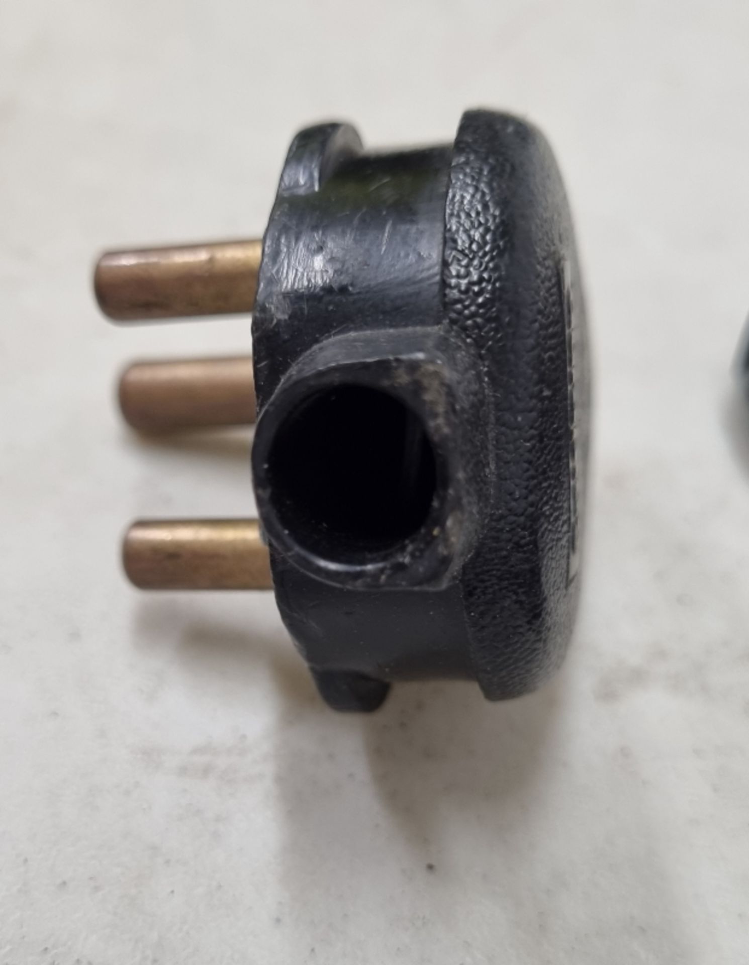 Various 15amp Plugs/sockets - Image 14 of 14