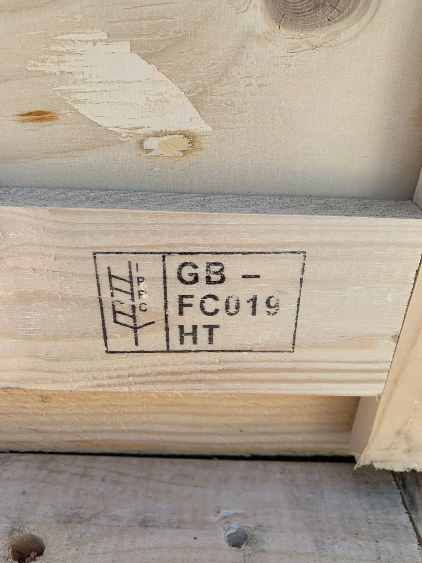 5x Wooden Shipping crates - External Dimensions - L122 x W89 x H43 - Image 7 of 7
