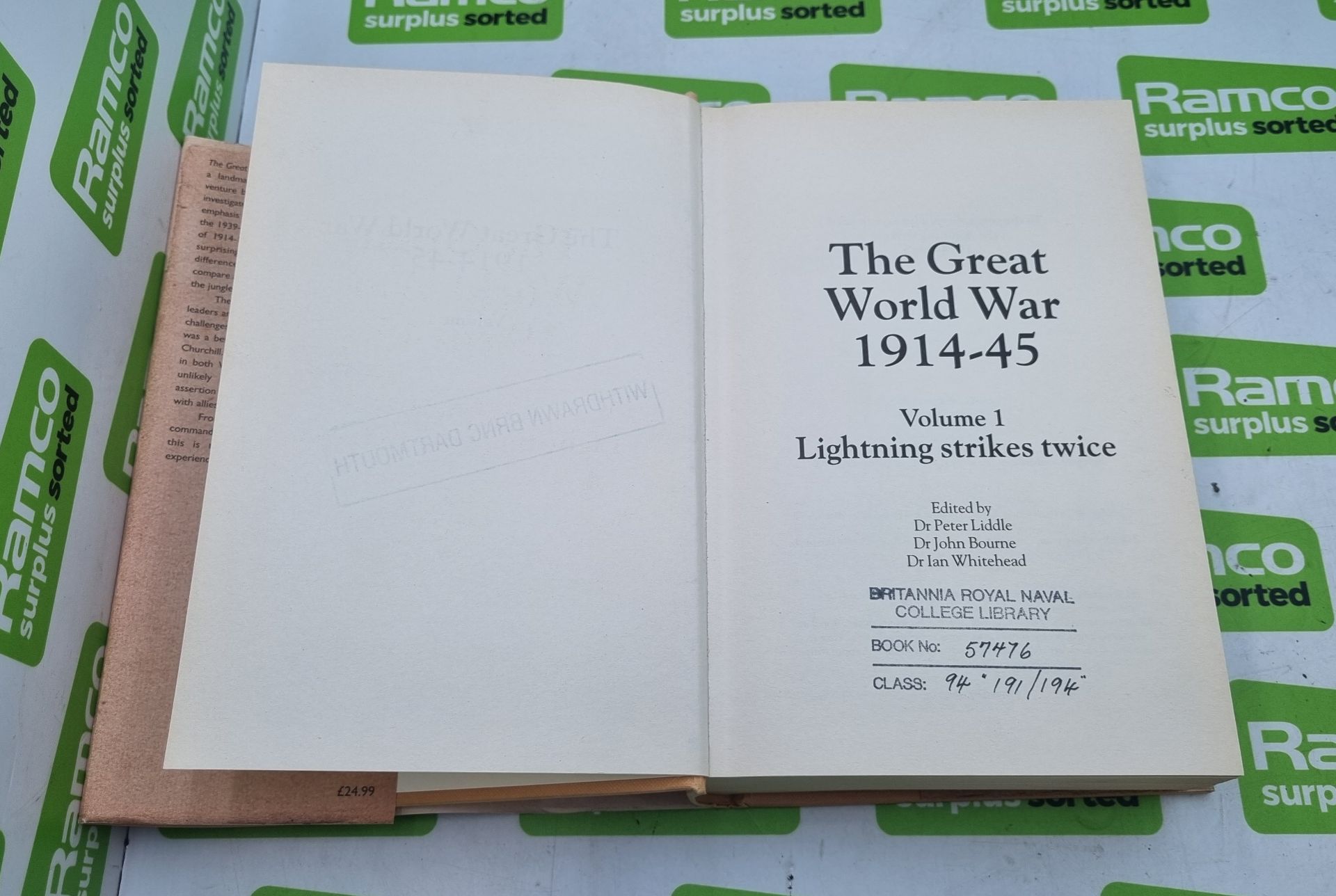 The Great World War 1914-45 Volume 1 by John Bourne, Peter Liddle and Ian Whitehead - London 2000, T - Image 4 of 16