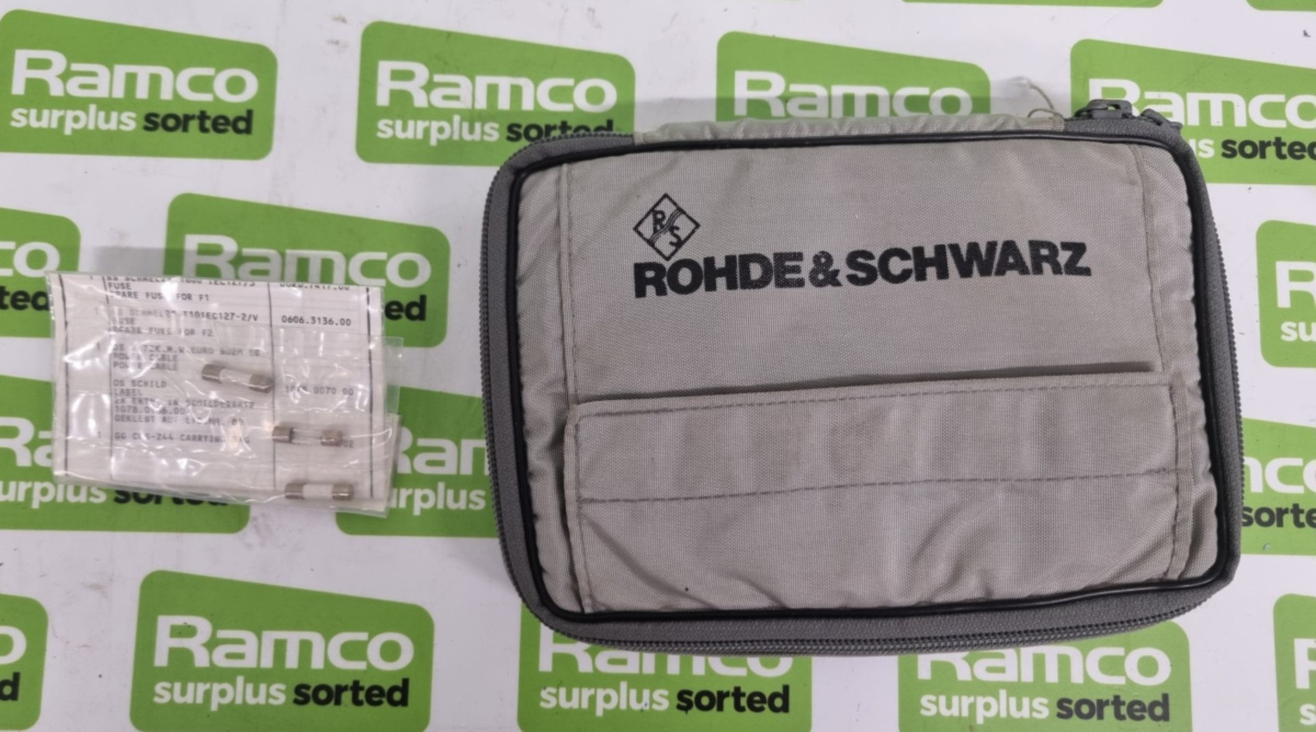 Rohde & Schwarz CMS33 Radiocommunication Service Monitor 0.4 - 1000mhz - 840.0009.34 with carry case - Image 8 of 16