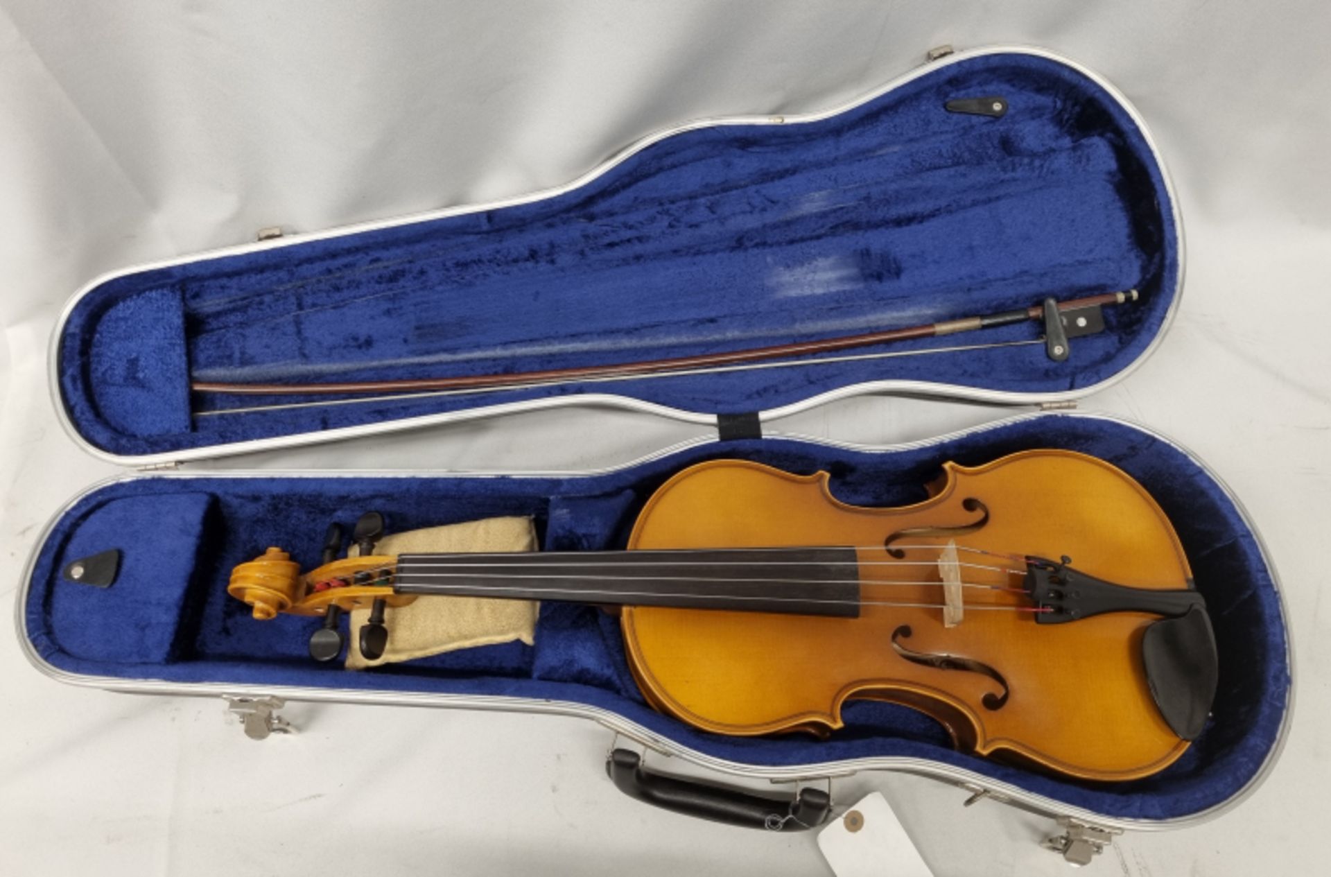 Karl Hofner 702 Viola & case