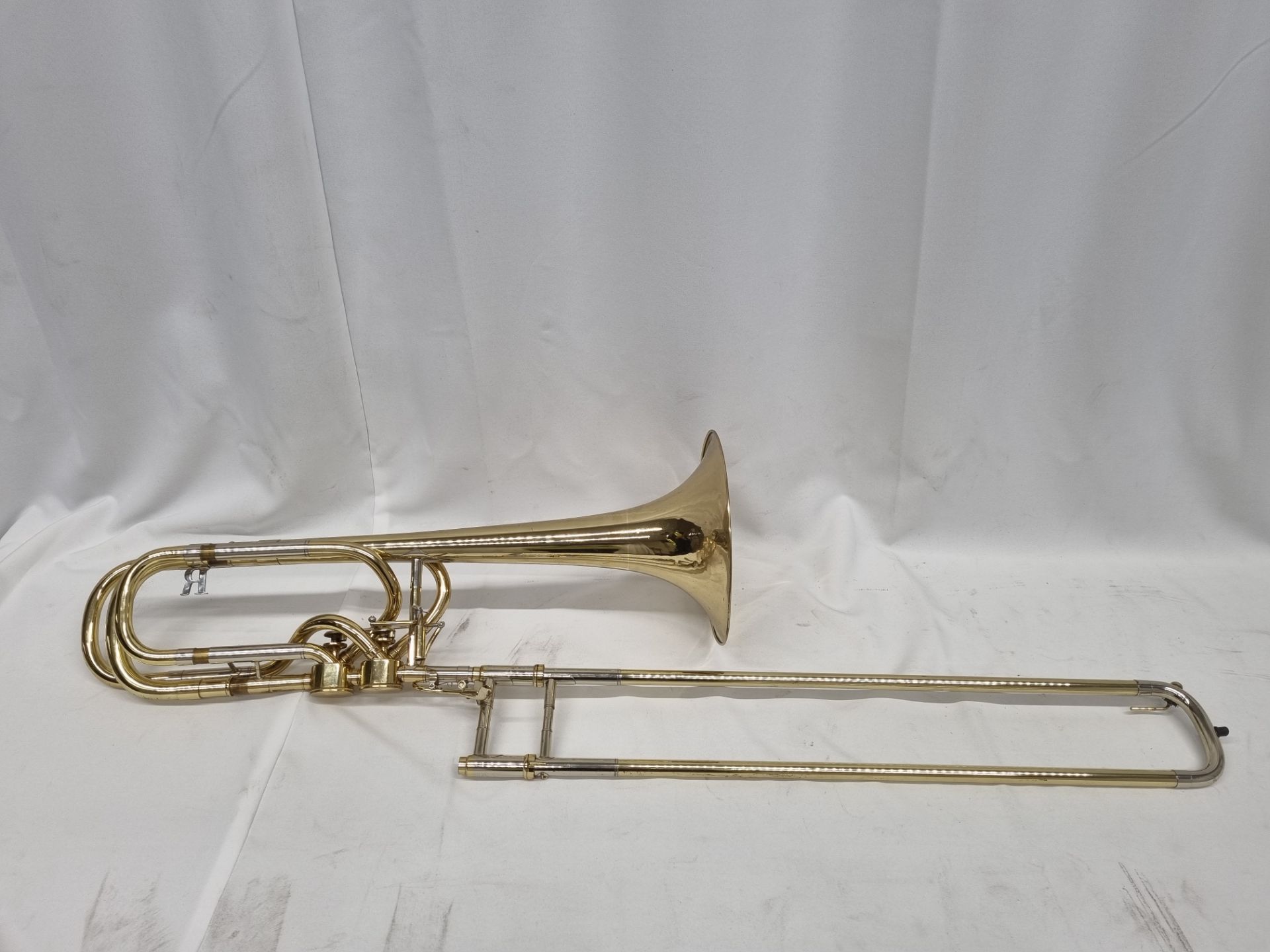 Heagmann Modele Deposes Tenor trombone & case - Image 5 of 10