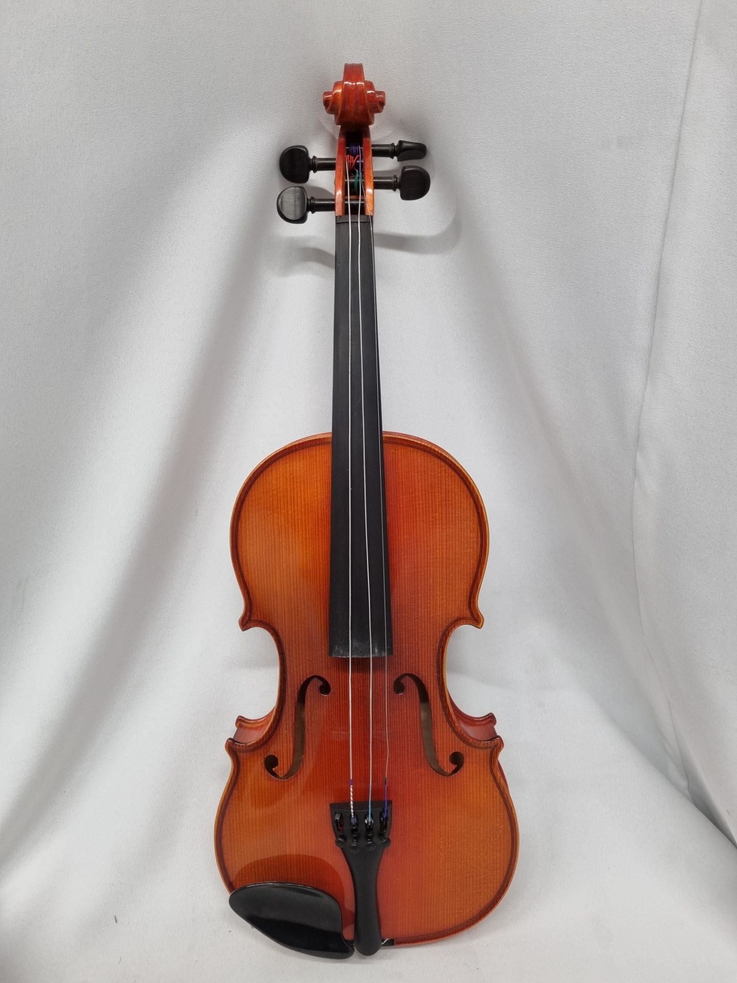 Karl Hofner 802 Violin & case - Image 2 of 7