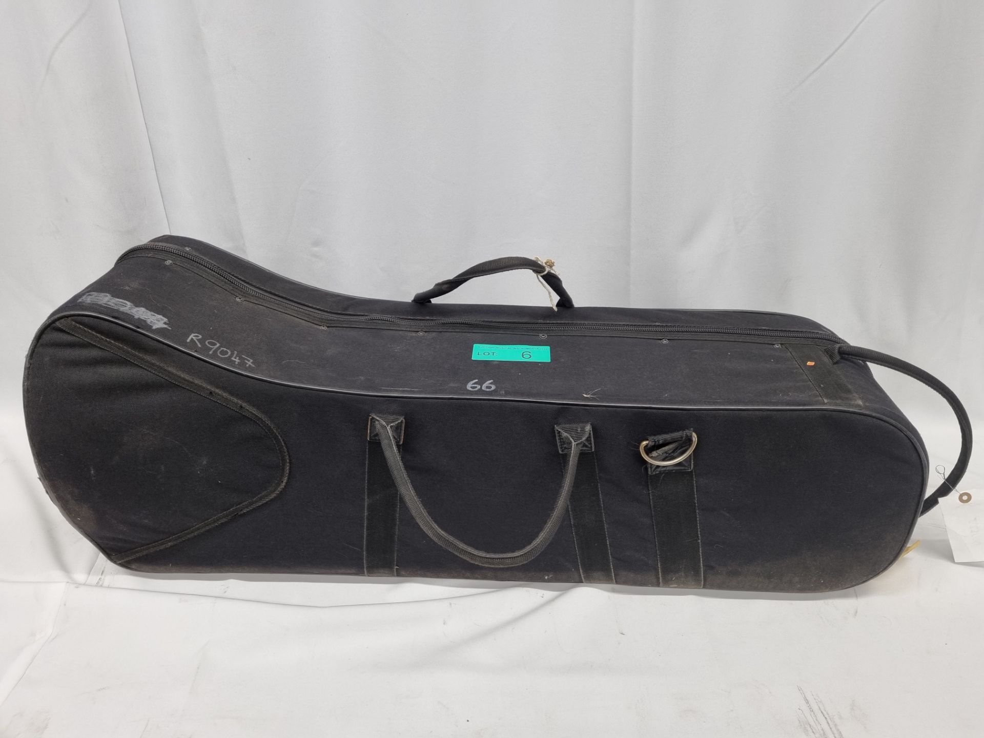 Heagmann Modele Deposes Tenor trombone & case - Image 10 of 10