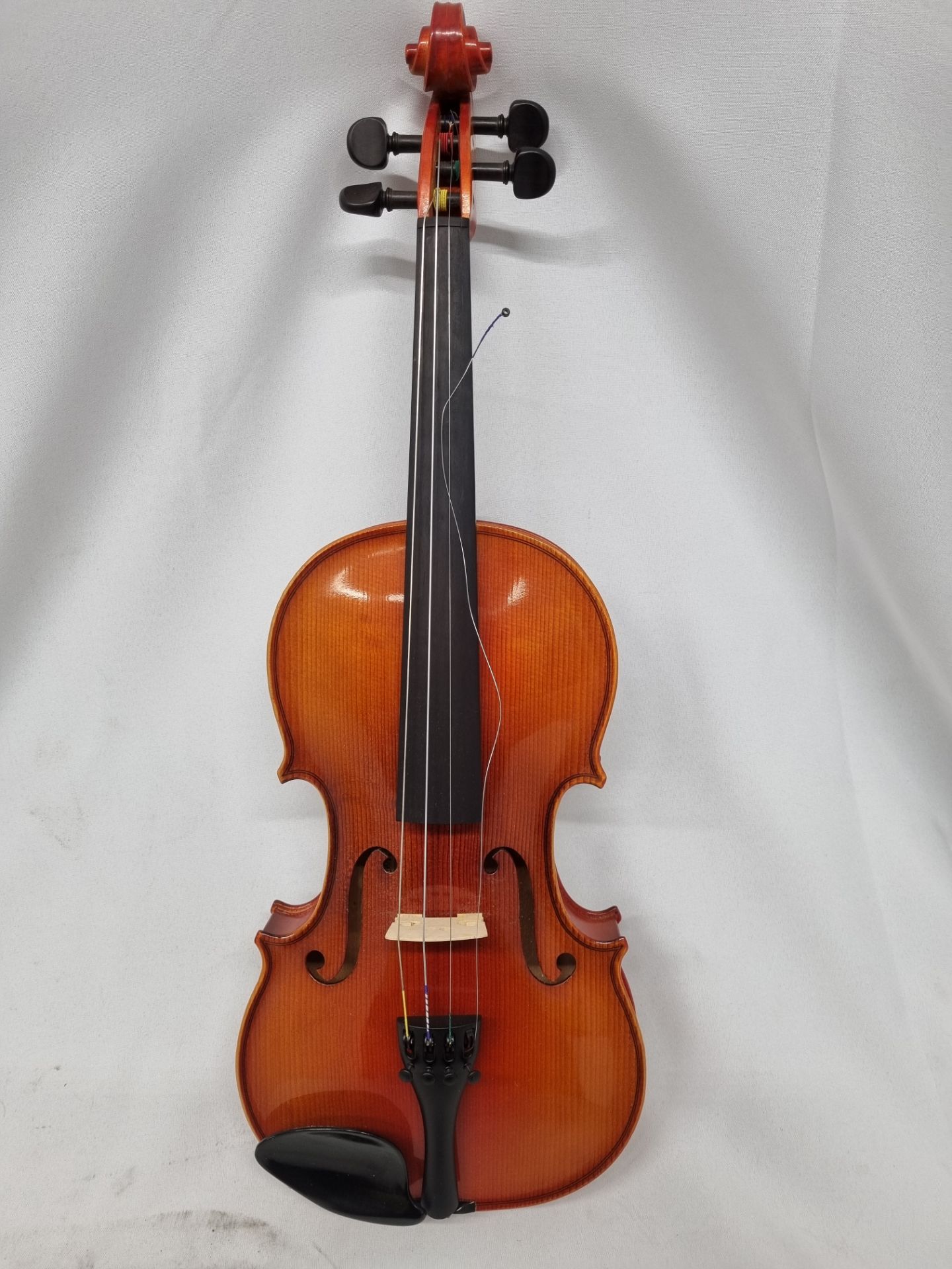 Karl Hofner 802 Violin & case - Image 2 of 7