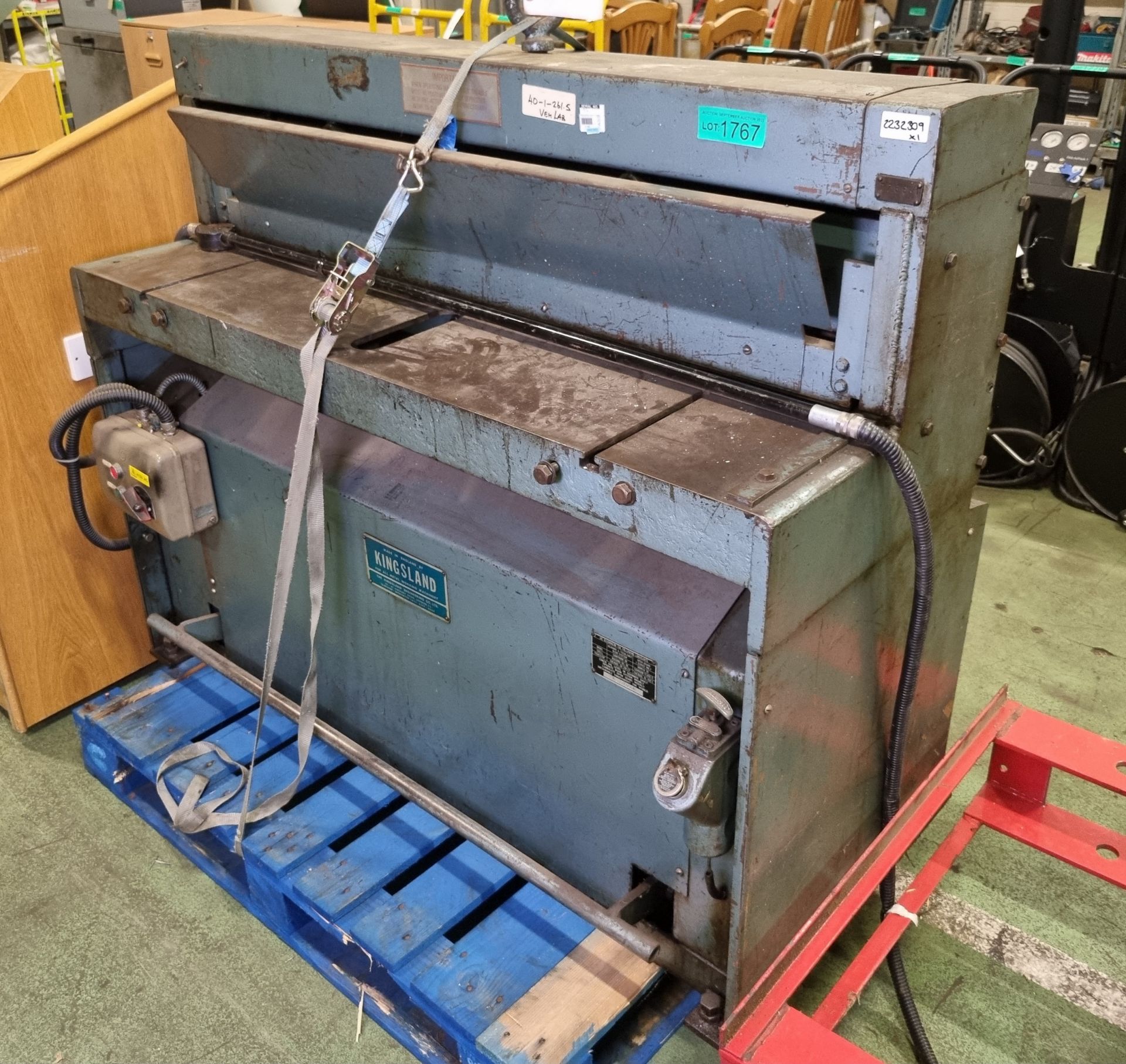 Kingsland Pedal Operated Metal Shearing Machine 140x70x120cm - Image 2 of 5