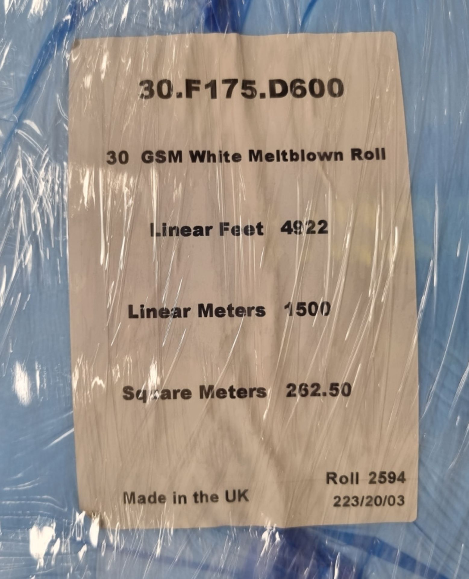 44x Rolls of 30GSM white Meltblown Polypropylene - L1500m - Image 4 of 4