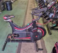 Watt bike Pro Spin bike L 130 x W 70 x H 123 cm