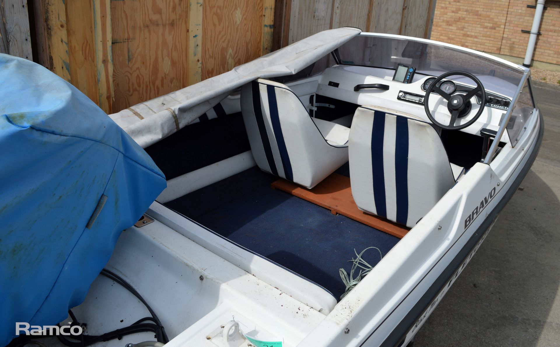 Fletcher 140 Speed Boat with Mercury 60 outboard engine with Trailer - Image 6 of 24