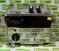 Rowlett Rutland 2ATS-R/N 2 slice toaster 115V