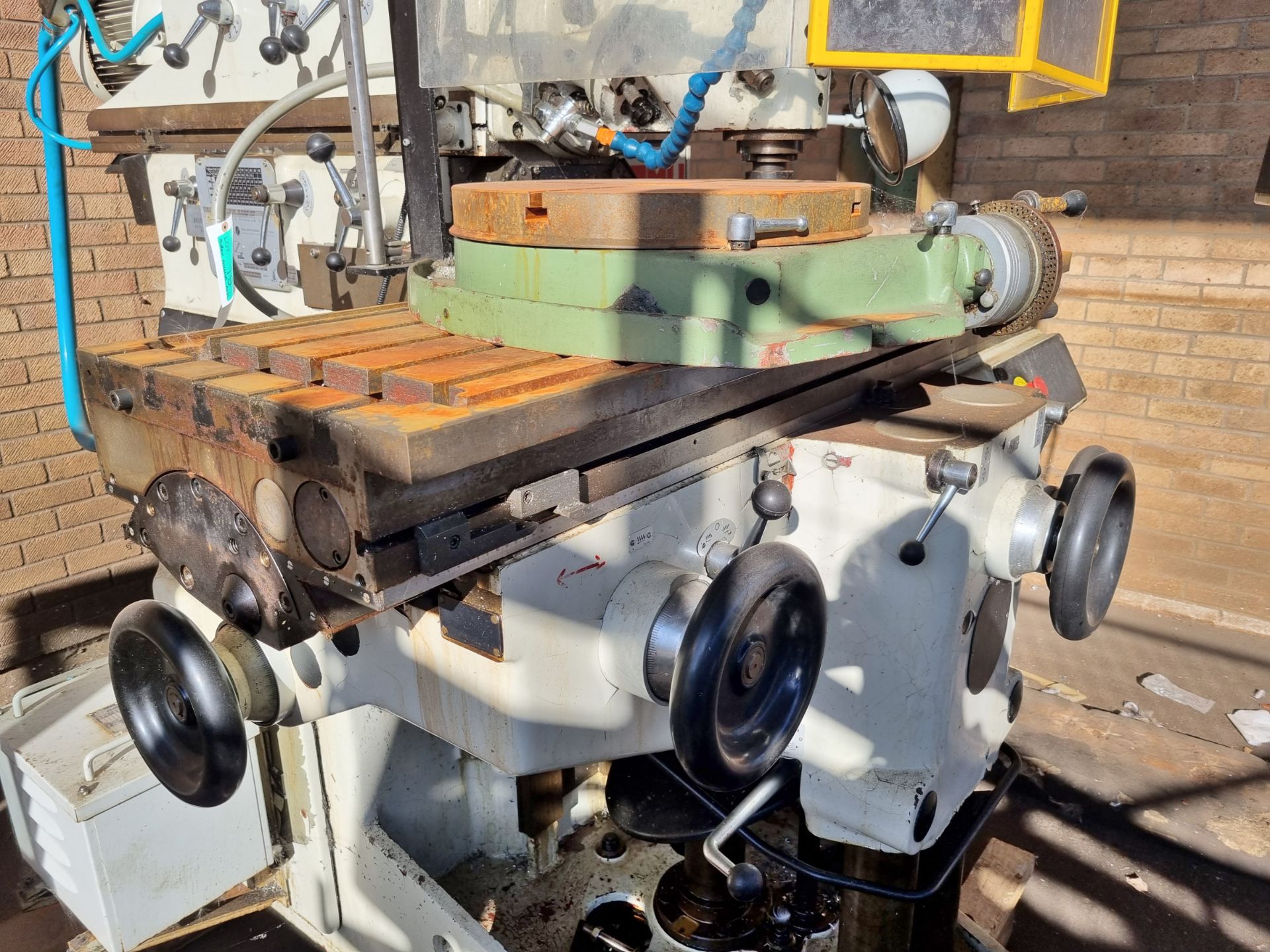 Huron Milling machine - MU4 - serial 890207 - YOM May 89 - 380V - 50hz - 26kW - Image 9 of 12