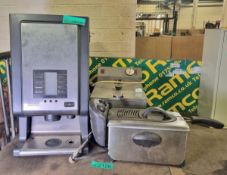 2x table top fryers, 1x Bravilor Bonamat water boiler - AS SPARES OR REPAIRS