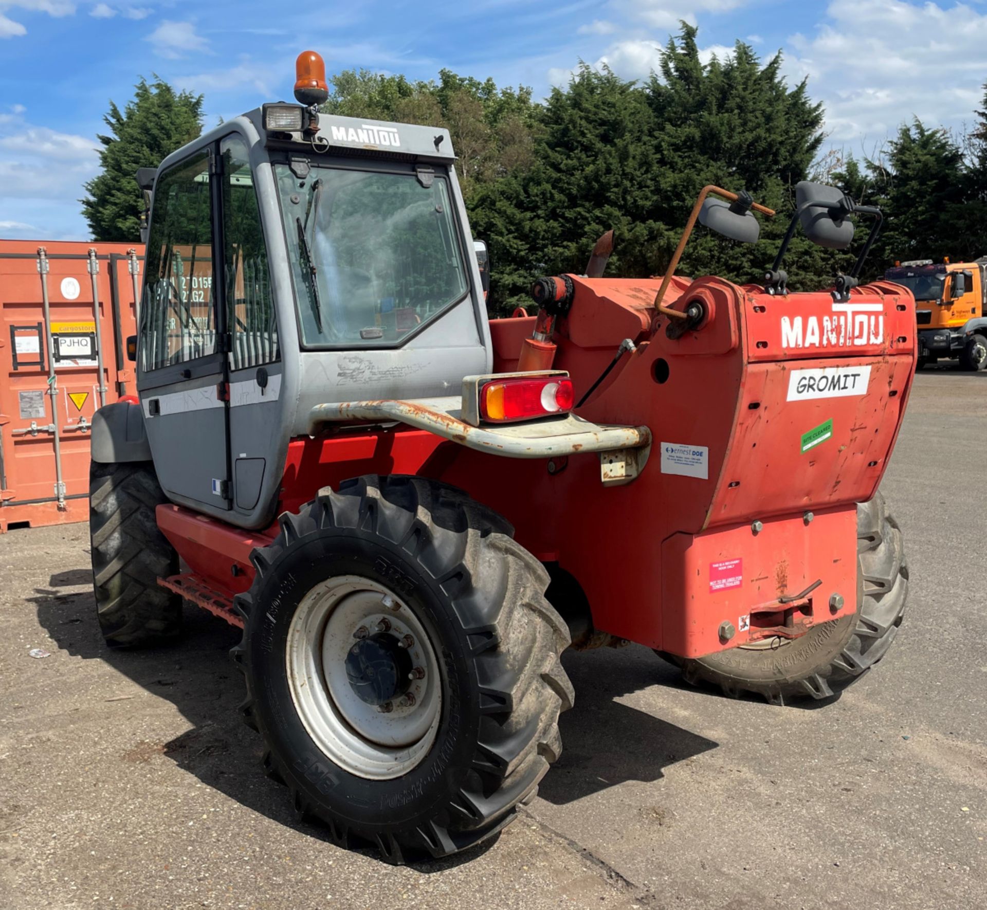 Manitou MT1235S Telescopic forklift with Manitou forks Model FFCMK1FP - 2003 model - Hours 03050-14 - Image 3 of 25