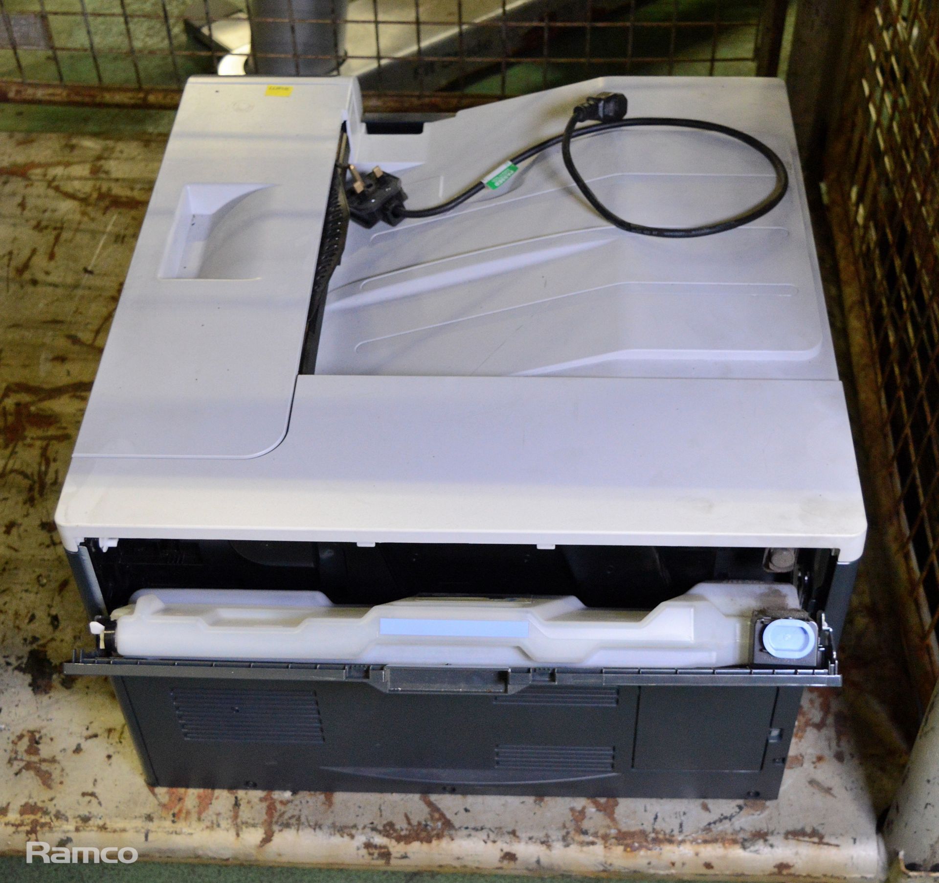 HP CP5225n A3 Colour Laser Printer - Image 7 of 8