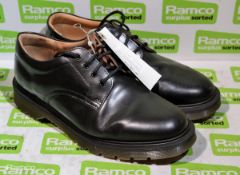Solovair Black Leather Shoes Postman Style Pair - Size EU 42, UK 8 - 30x25x15cm