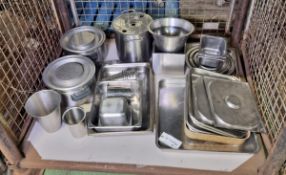 Stillage of kitchen items incl. cooking pots and trays