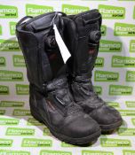 Rosenbauer Sympatex Fire & Heat Resistant Boots Pair - Size: EU 42, UK 8 - 30x30x40cm