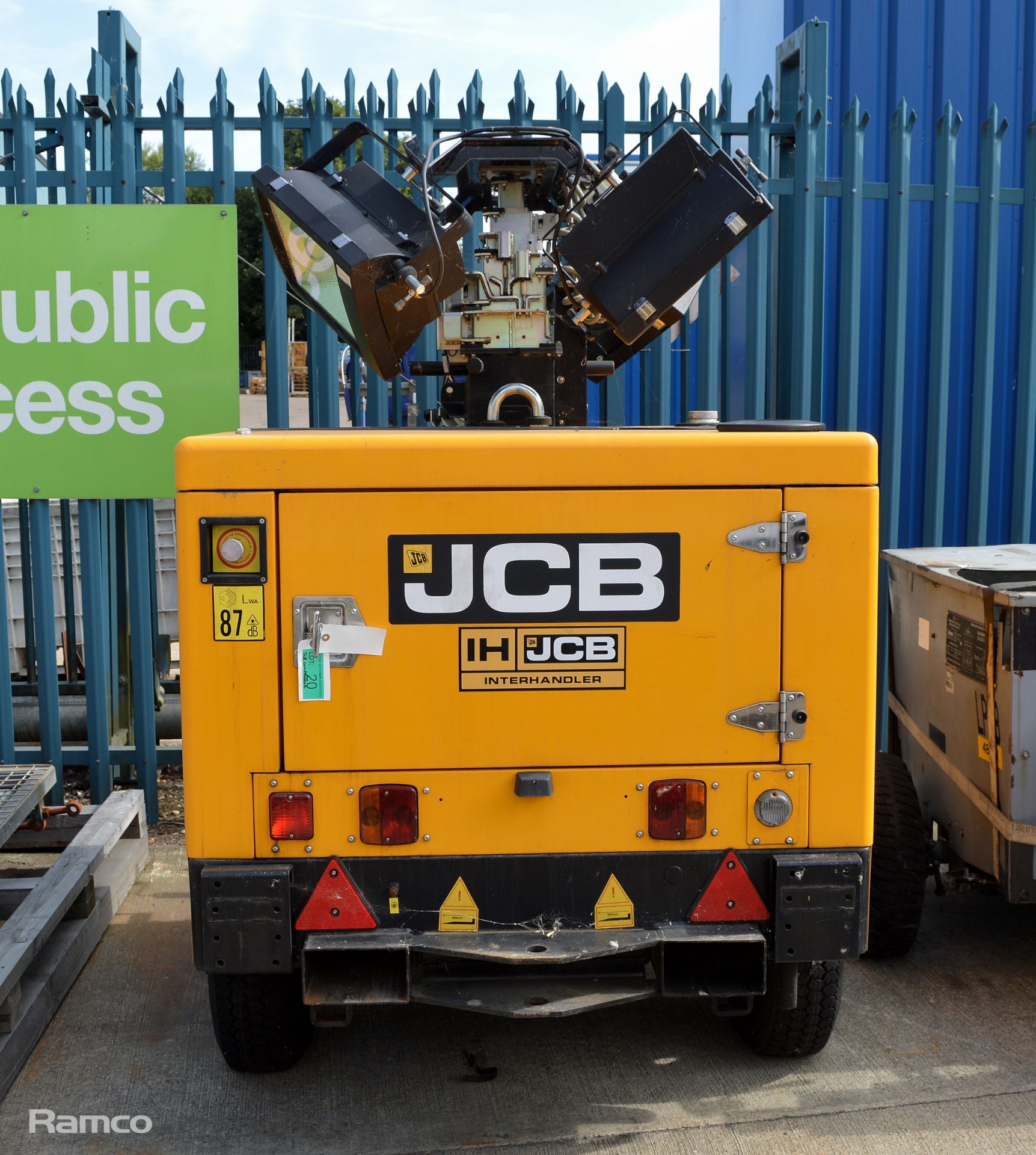 JCB Interhandler LT9 lighting unit trailered - 7Kva - Phase 1 - L240 x W120 x H200cm