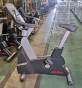 Life Fitness Life Cycle CLSC Upright Exercise Bike 60 x 140 x 150cm