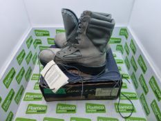 Wellco men's combat boots temperate weather size 11 regular