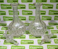 2x Crystal glass decanters
