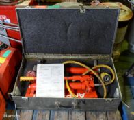 Porta Power ram unit in heavy duty carry case