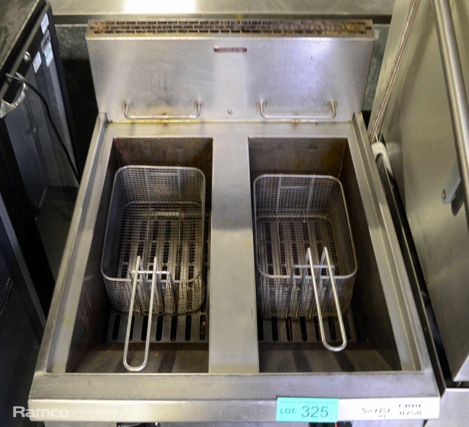 Falcon Dominator individually controlled twin tank gas fryer - Image 4 of 7