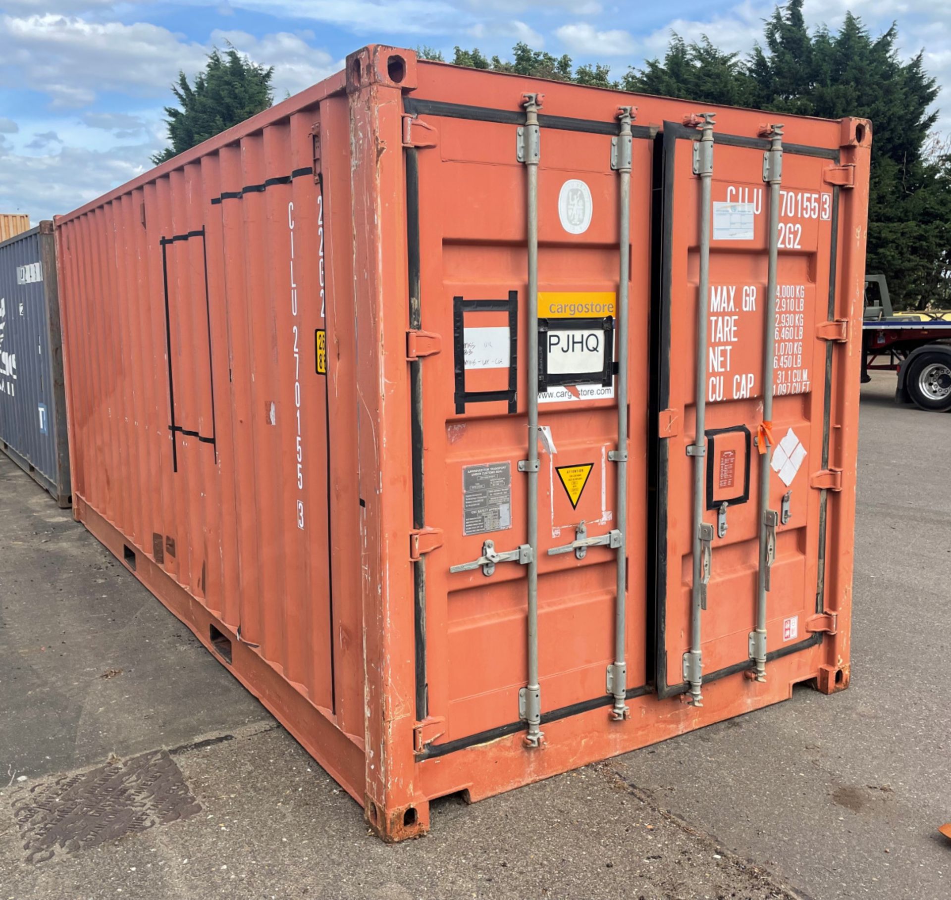 20ft ISO container - Red with front double door - L20 x W8 x H8ft - Image 2 of 4