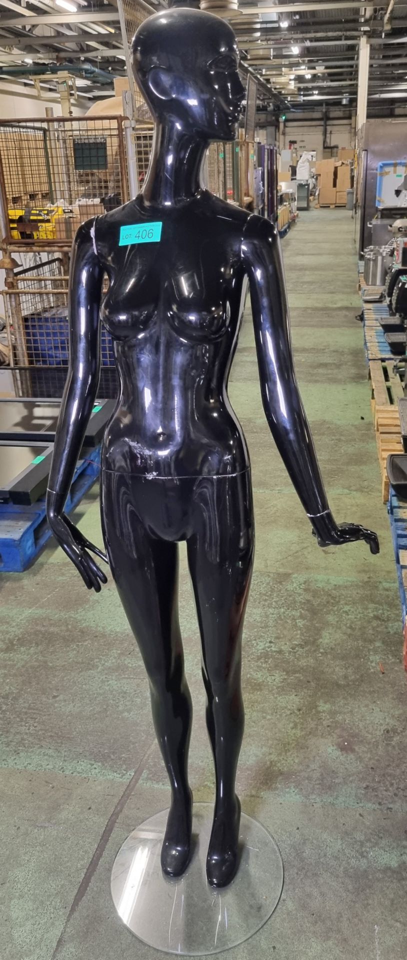 Mannequin - standing female