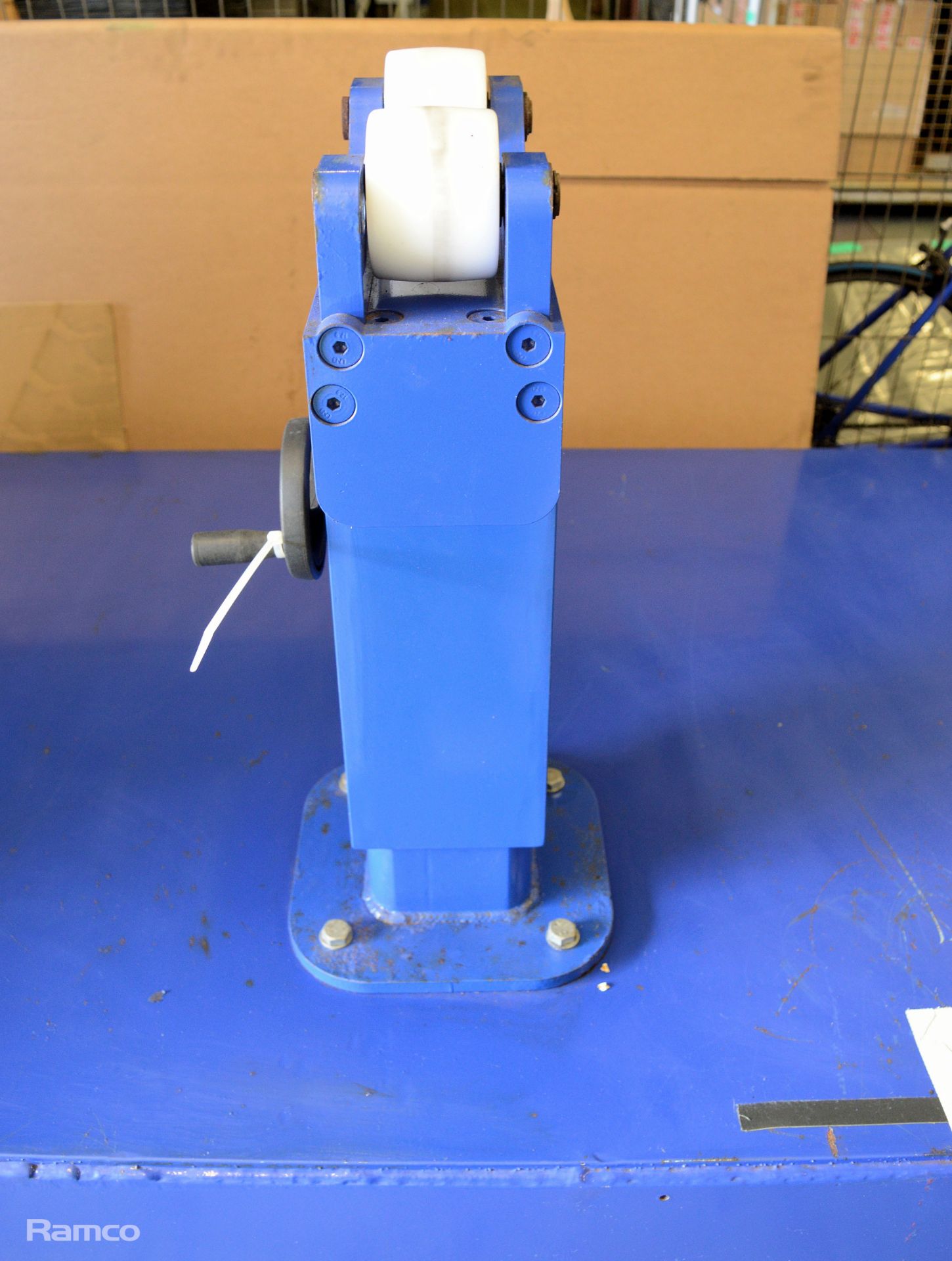 VBC manufactured IE300i welding lathe with spares package - no computer/control panel (as pictured) - Image 11 of 42