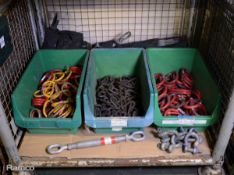Lifting equipment - D-shackles, stack chain, metal rings