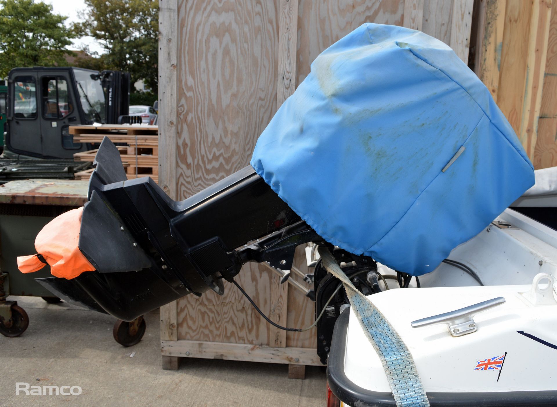 Fletcher 140 Speed Boat with Mercury 60 outboard engine with Trailer - Image 14 of 24