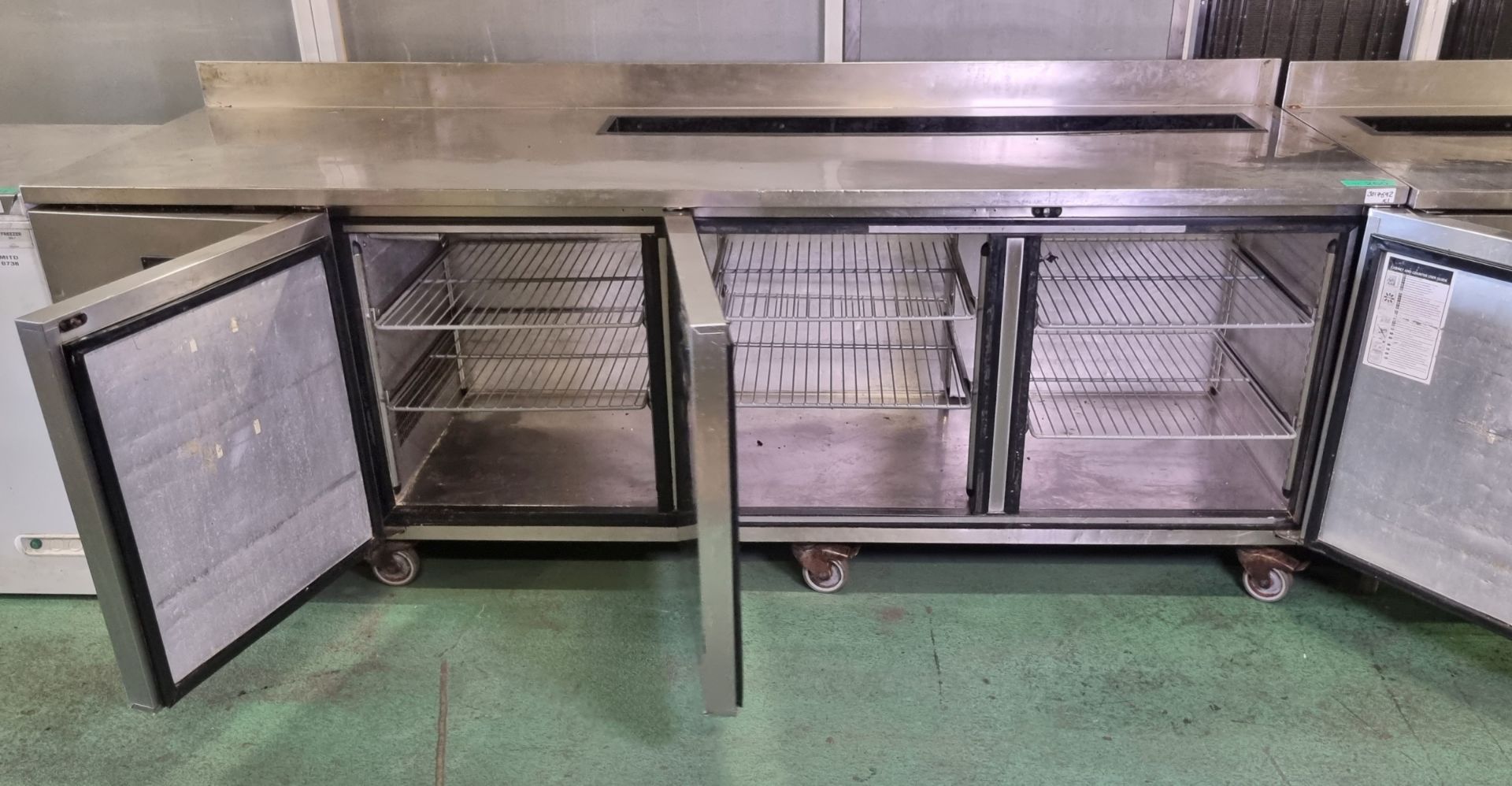 Foster Refrigerated Counter with Saladette 250 x 80 x 90cm - Image 2 of 3