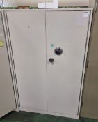 Mark 4 monofoil Double door combination cabinet - 1050 x 500 x 1600