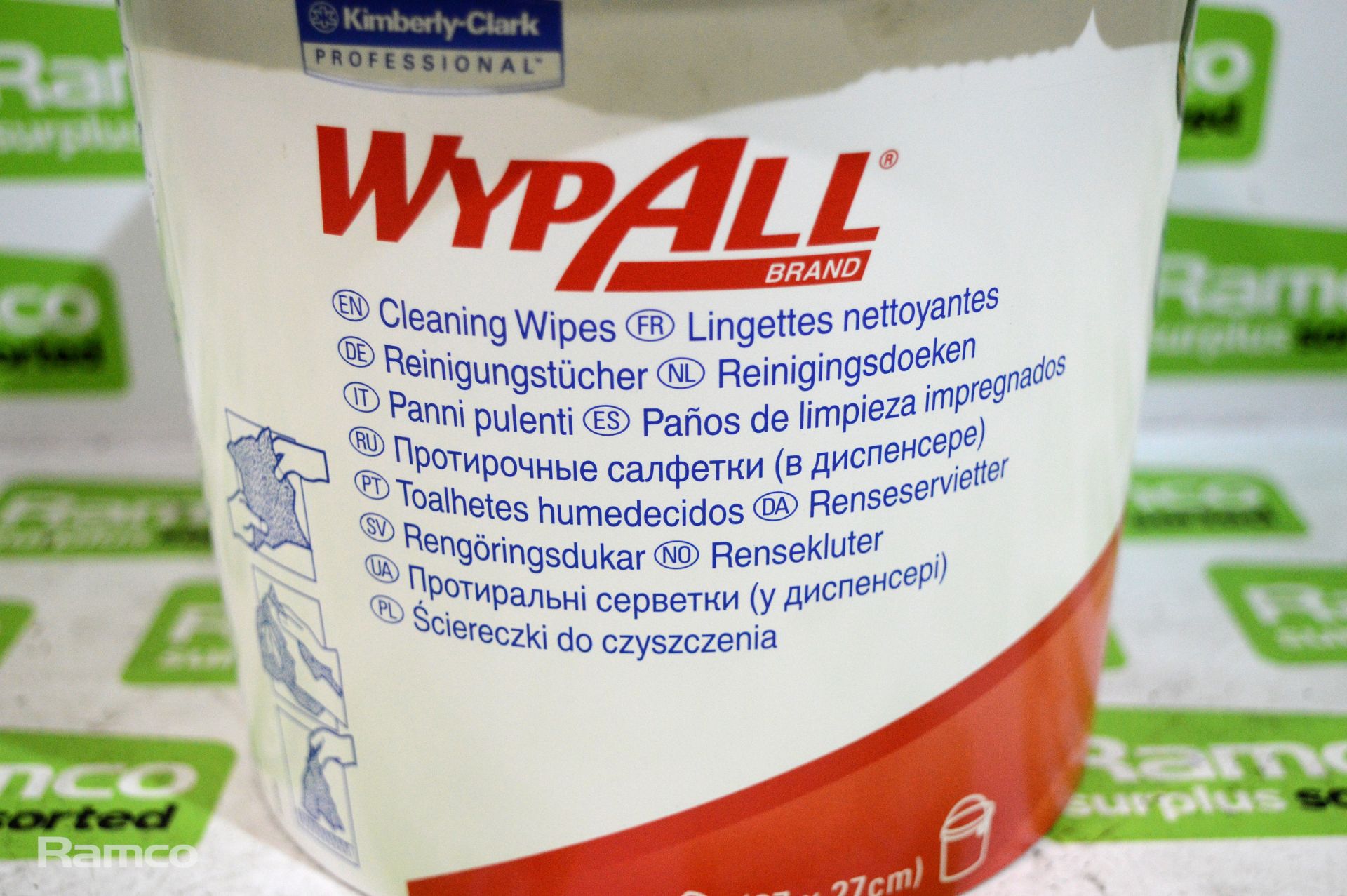 Kimberly Clark Professional Wypall Cleaning Wipes - 90 wipes - 27x27cm - Image 2 of 2