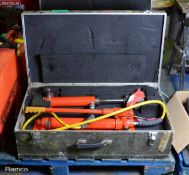 Porta Power ram unit in heavy duty carry case