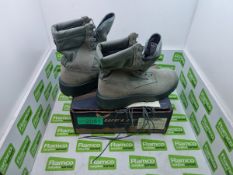 Wellco mens combat boots temperate weather size 11 regular