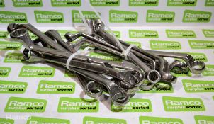 Various sized spanners
